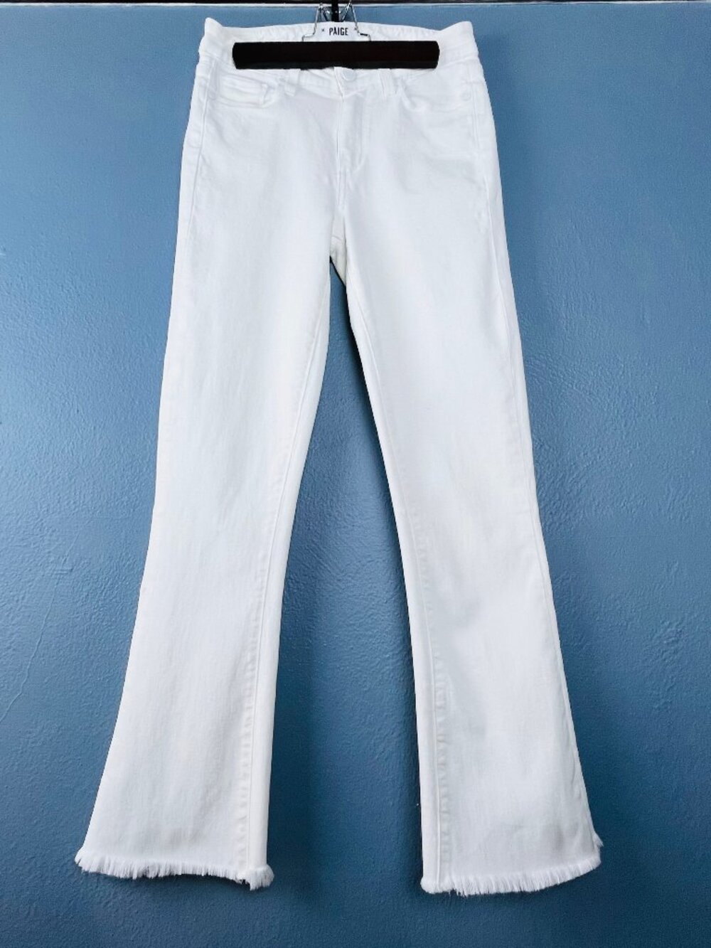 PAIGE Colette High Rise Crop Flare Jeans White Fringe Hem Size 26 | Like New